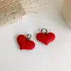 Dangle kroonluchter 2022 Koreaanse rood hart trendy acryl temperament zoete oorbellen voor vrouwen mode-sieraden oorbellen pendientes mujer