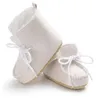 Nouveaux bébés garçons filles bottes de neige hivernales nouveau-nés chauds premier walker chaussures softs semelles antidérapant les baskets de mocassins pour nourrissons antidérapants 0-18 mois