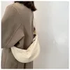 2022 حقائب كتف كلاسيكية جلد عالي الجودة Crossbody متعدد الألوان نمط نساء فتاة موضة حقيبة مصمم فاخر سلسلة مفاتيح Nylon254L