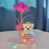 LED Złota Folia Platerowana Róża Z Niedźwiedziem Snowman Luminous Rose Flower Shock Light Golden Rose Ślub Walentynki Boże Narodzenie Prezent GGA3770-1