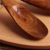 Cucchiaio da tavolo in legno in stile giapponese creativo cucchiaio di cucchiaini da tè in vero legno RRF13824