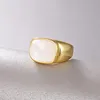 S925 Silbertoperqualität Ring in 18K Gold mit Natur weißer Schale und schwarzes Achat 1215 cm quadratischer Form Charme Schmuck Geschenk 9275419