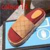 Plaj Terlik Moda Kalın Alt Tasarımcı Kadın Ayakkabı Karikatür Alfabe Lady Platformu Sandalet Deri Topuklu Mektup Yüksek Topuk Slaytlar Büyük Boy 35-39-42-US4-US11