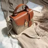 Moda rattan kadın omuz çantaları kadın lüks tasarımcı çanta lüks hasır dokuma crossbody çanta yaz plaj saman çantası bayan küçük çantalar