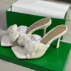 Designer Chaussures Habillées Soirée Satin Arc 9cm Daim Sandales À Talons Solides Été Blanc Vert Violet Clair Fines Talons Hauts Sexy Femme Taille De Chaussure 35-42 Avec Boîte NO339