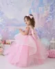 Belle Rose Dentelle Fleur Filles Robes Avec Arc 2022 Jewel Cou Perlé Robe De Bal Tiers Tulle Lilttle Enfants Anniversaire Pageant Weddding Robes De Bal