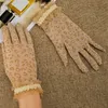 Frauen Sonnenschutzhandschuh Sommer / Herbst Dame Sonnencreme Golves Mode Schöne Frauen Tanzparty Spitze Handschuhe1