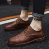 2022 Retro Brown Men Casual Business Shoes Wedding Office Mens Dress Shoes Autumn Winter Fur Leather Male Shoes soulier homme