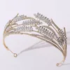 ForSeven Luxury Crystal Wheat Shape Crown Handgjord guldfärg Brud Bröllop Tiara Headpiece Kvinnor Hår Tillbehör Jl 220214