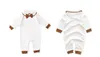 Nyfödd designer romer baby en bit långärmad nyfödd kläder höst vinter pojkar spädbarn bomull slips gentleman jumpsuit s740