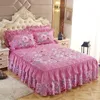 Nieuwe Romantische Twee Layer Gewatteerde Bed Rok Verdikte Schuren Sprei Hoeslaken Cover Zachte Antislip Bed Rokken Y2004174840114