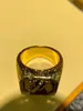 Bague en bois pour hommes, Style européen et américain, couleur or vieilli, initiales V gravées, MP27822139