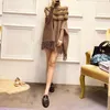 Женщины Real Fur Ploak Pullover Новое Прибытие Мода Осень и WinterLady Высокий Воротник Летучая мышь Рукава Tassele Poncho Свитер