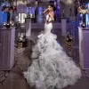 2022 Robes de mariée sirène de luxe robe de mariée bretelles spaghetti dentelle appliques perlées volants organza sur mesure chapelle train vestido de novia