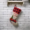 Bas de Noël 18" en lin brodé à carreaux de buffle rouge camion accroché bas de Noël décorations de Noël et accessoire de fête JK2010XB