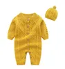 Bebek Çocuk Örgü Sweater Romper Sonbahar Kış Yürümeye Başlayan Çocuklar Örgü Uzun Kollu Tulum Ponpon Şapkaları Küçük Erkek Kız Rom3363386
