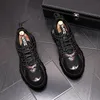 Höst Italien Mode Designer Bröllop Skor Luxury Classic Andningsbar Lace Up Round Toe Flat Heel Men Casual Sneakers Storlek 38-43