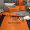 Luxury Orange Designer Queen Bedging Sets 4 ШТ. / Набор Лошадь Печатная шелковая Королевка Доступная Крышка Крышка Отель Постельное белье Мода Наволочки Быстрая корабль