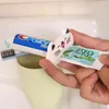 9 * 4cm Cartoon animaux en plastique Dentifrice Squeezer bain Porte brosse à dents Salle de bain Ensembles Accueil Commodity Creative Accessoires de cuisine LX3895