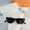 KANE Neue Herren-Damen-Mode-Net-Promi-Net-Promi-Sonnenbrille UVStone verwendet hochwertige Platten, um Cat-Eye-Rahmen für sen228W zu erstellen