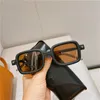 New Classis Vintage Square Sunglasses Mulheres Largo Pé Sunglass Homens Retro Designer Black Sun Óculos Somas Goggle 656725990988