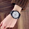 Nouveau 2020 hommes Femmes Fashion Sports Montre 7 Couleurs Lumières LED Glow Watchs Silicon Band Quartz Watchs Gifts Reloj Hombre3006570