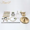 FAOP baño WC escobillas oro antiguo latón toalla anillo rollo baño Hardware Sets colgador de papel soportes de papel toalla de baño T200425