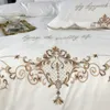 Chic Gold Broderi Duvet Lyx Borstat bomull Mjukt Varm Sängkläder Badark Kudde Shams Trevlig täcke Set T200706