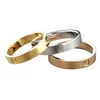 Anneau de mode Ring Classic Intondless en acier inoxydable Gold Love Marié Coup de fiançailles Couple de couple pour femmes Men2774294