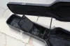 مصنع مخصص الأسود الكتريك جيتار Hardcase / حقيبة لالغيتار V الشكل، يمكن أن يكون داخل مخصص