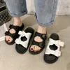 mit kleinen süßen Wind 2020 Plateausandalen Web Celebrity Peep-Toe-Schnallen ein Wort weibliche Gezeiten flache Plateauschuhe X1020