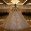 Dubai Arabo Ball Gown Abiti da sposa 2021 Maniche lunghe di lusso Appliqued Pizzo Perline di cristallo Abiti da sposa Scollo a V Vestidos De Novia AL7517