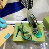 Moda Wypoczynek Najnowsze Sandały Super Szpilki Kobiety Sandal Kryształ Butterfly-Knot Buty Klamry Pasek Open-palce Sandalias Rozmiar 34-41