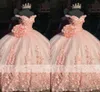 2022 Hot Pink 3D Fleurs Floral Dentelle Quinceanera Prom Sweet 16 Robes Hors Épaule Tulle Corset Retour Occasion Spéciale Robe Femmes