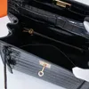レディハンドバッグ大容量パッケージショッピングバッグファッションワニ5A高品質の本物のレザーロックハスプ女性トートバッグ285K