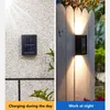 Lámpara de pared solar LED al aire libre impermeable arriba y abajo iluminación luminosa decoración de jardín luces solares escaleras cerca luz luz solar