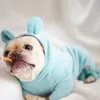 pijamas de perro lindo