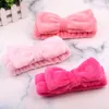 Coral Fleece Bow Hair Band Tinta unita Wash Face Makeup Fasce morbide Fashion Girls Turban Head Wraps Accessori per capelli 20 pezzi