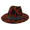 Cow Print Felt Fedora Hat Kvinnor Män Brygga Hattar Topplock Man Kvinna Jazz Panama Hat Lover Caps Mens Trilby Vinter Mode Tillbehör Ny