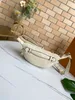 Women Luxurys FashionDesigners أكياس 2022 محفظة للسيدات تطريز السرج Houlder Messenger Lady Handbag Bag242e