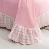 Japanische kurze rosa Gitter-Rüschen-Prinzessin 3/4-tlg. Bettwäsche-Set Bettlaken Bettbezug Kissenbezüge gewaschene Baumwolle King Queen Twin 201021