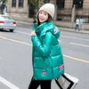 Manteau d'hiver pour femmes Style coréen Impression Femme Doudoune Brillant Solide Plus Taille À Capuchon Col Montant Épais Extérieur 201019