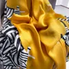 2021-2022 Atmosfärisk All-Match Fashion Scarves Autumn and Winter Warmth Imitation Cashmere Scarf Ladies Mid-Längd sjal Storlek 90*180 cm