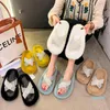 Pantoufles en peluche douce pour femmes, chaussures plates de maison, diapositives d'intérieur en perles, bout ouvert, chaussures chaudes pour chambre à coucher, 2021