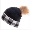 무료 배송 새로운 겨울 폼 비니 따뜻한 모직 모자 디자이너 니트 격자 무늬 탭 모자 뜨거운 판매 패션 비니