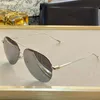 198t Nouveaux lunettes de soleil avancées Fashion Men and Women Mini Mini Metal Half-Frame UV400 LENSE OVAL SUMPRY SUMME Metal Frame TO8171992