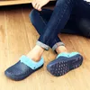 Lizeruee Casual US Clogs With Fur Winter Shoes For Men Soft Plush Slippers Fleece Foder Home Floor Warm Slipper Men Shoes Y200520