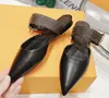 Tasarımcı -2022 yeni ayakkabı sandalet kadın moda marka desenli perçin inek derisi en kaliteli düz ayakkabı yapmak, yüksek topuklu 35-40
