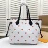 2021 spring and autumn fashion luxury Handbag women's Shoulder Bags medium comfortable woman one model M057462