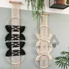 colgante de pared de macramé blanco
